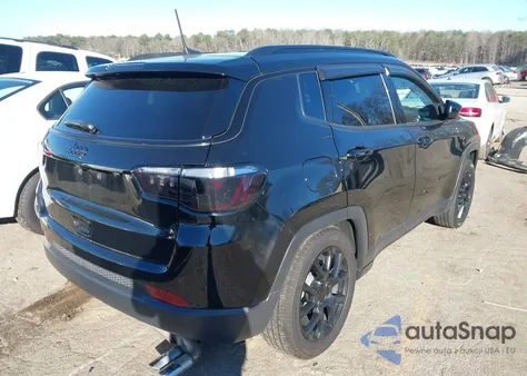 2022 Jeep Compass Altitude Fwd z USA, uszkodzony, nr VIN 3C4NJCBB1NT188007